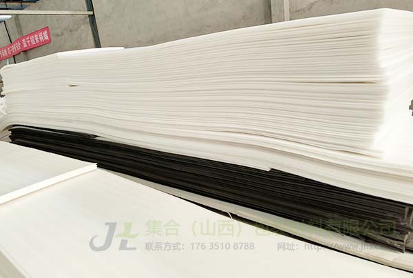 供應(yīng)汾陽(yáng)珍珠棉集合包裝直銷(xiāo)黑色白色珍珠棉板材貼絨布珍珠棉板材