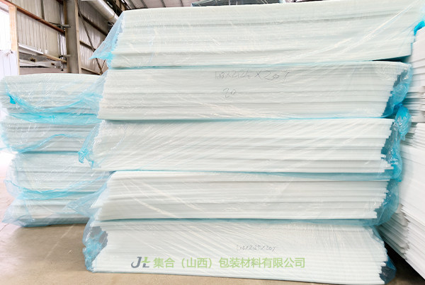 臨汾珍珠棉板材定制-集合包裝專業(yè)生產(chǎn)高密度珍珠棉板材、黑色珍珠棉板材、白色珍珠棉板材純正源頭貨