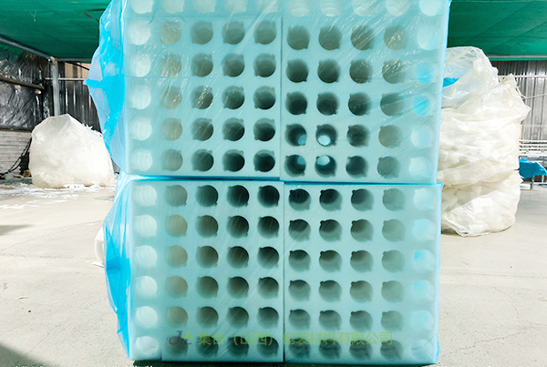 晉城珍珠棉內(nèi)襯-山西珍珠棉廠專業(yè)生產(chǎn)珍珠棉內(nèi)襯、貼卡紙珍珠棉內(nèi)襯、XPE復(fù)合珍珠棉內(nèi)襯廠家直供