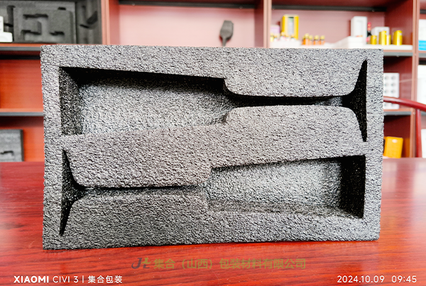 電腦珍珠棉支架, 珍珠棉片, XPE復(fù)合EPE內(nèi)襯, 電子產(chǎn)品珍珠棉托盤, 玻璃器皿珍珠棉托盤, 酒盒珍珠棉內(nèi)襯, 和順哪里定做珍珠棉